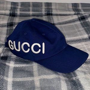 LOVED GUCCI BALL CAP